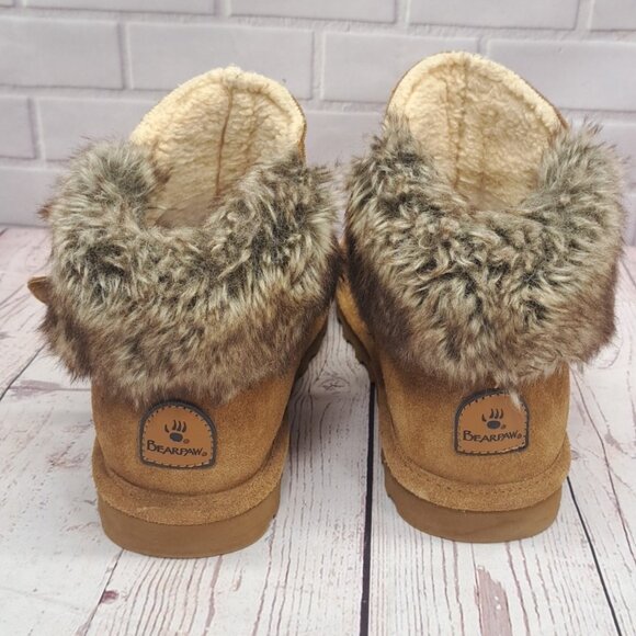 BEARPAW Suede Women's Pull-on Ankle Bootie with Wool Sheepskin Lining Size 7 - Picture 5 of 9